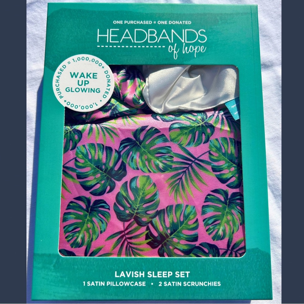 NWT Satin Pillowcase & Scrunchie Gift Set Palm Print Headbands of Hope